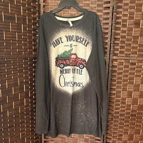 Live And Tell Tops - Women's Festive Christmas Truck Long Sleeve Tee - Black
